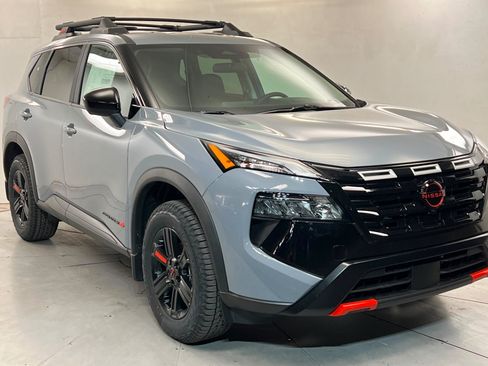 New 2026 Nissan Rogue SV AWD/4WD image 7