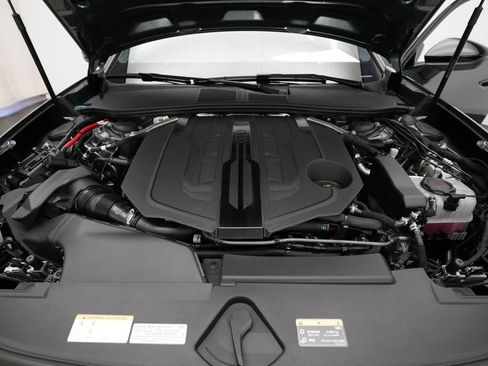 New 2026 Audi A6 Premium Plus AWD/4WD image 3