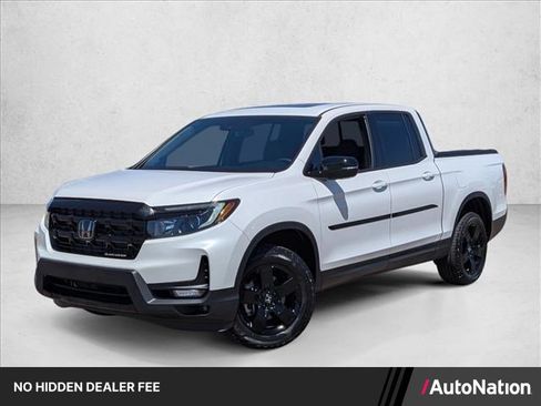 Used 2025 Honda Ridgeline Black Edition image 1