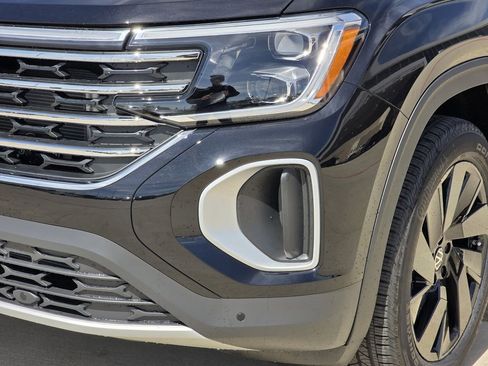 New 2026 Volkswagen Atlas SE image 6