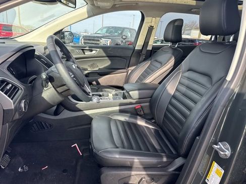 Used 2024 Ford Edge SEL w/ Convenience Package image 9