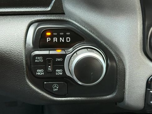 Used 2019 RAM 1500 Big Horn AWD/4WD image 34