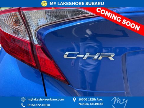 Used 2018 Toyota C-HR XLE FWD image 8