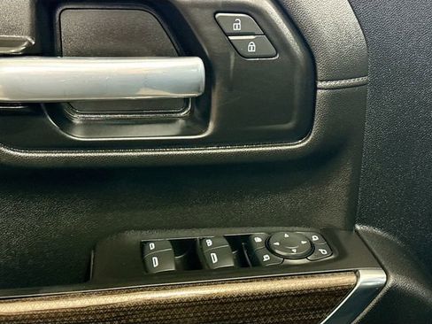 Used 2021 Chevrolet Silverado 2500 LT w/ Convenience Package AWD/4WD image 18