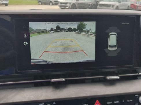 Certified 2024 Kia Carnival EX FWD image 15