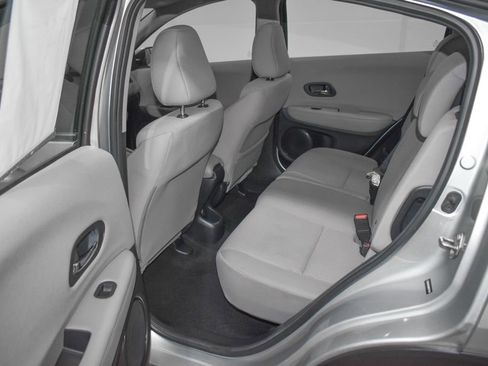 Used 2016 Honda HR-V LX image 21