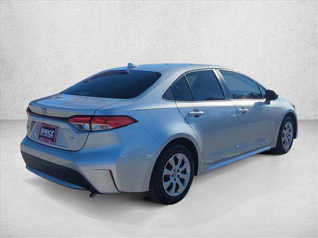 Used 2022 Toyota Corolla LE FWD image 5