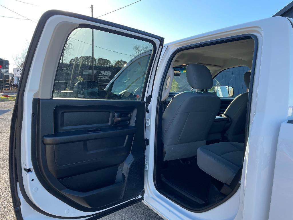 Used 2016 RAM 1500 Tradesman w/ Popular Equipment Group AWD/4WD image 13