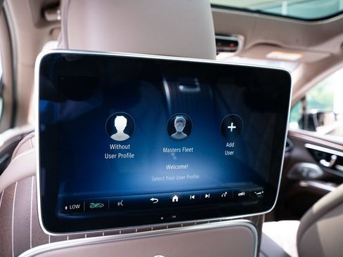 Used 2024 Mercedes-Benz Maybach EQS 680 4MATIC image 48