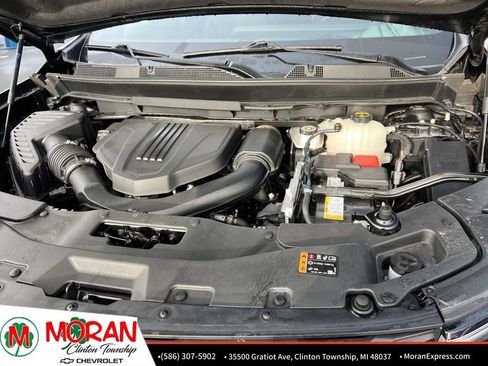 Certified 2024 Chevrolet Traverse LT w/ Midnight/Sport Edition image 11