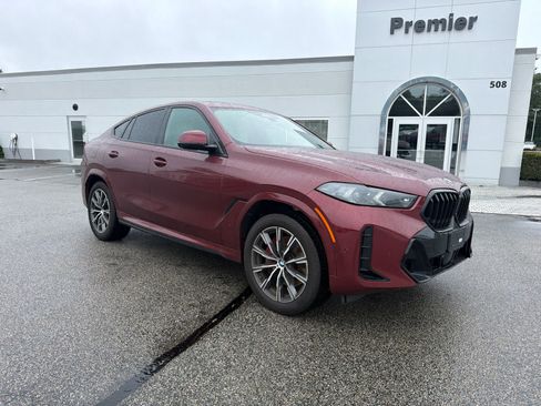 Used 2026 BMW X6 xDrive40i w/ Premium Package AWD/4WD image 2