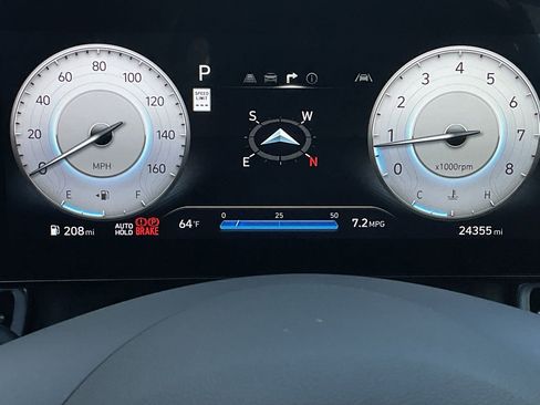 Used 2025 Hyundai Elantra SEL image 24