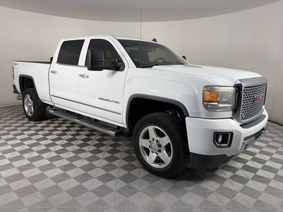 Used 2015 GMC Sierra 2500 Denali w/ Duramax Plus Package