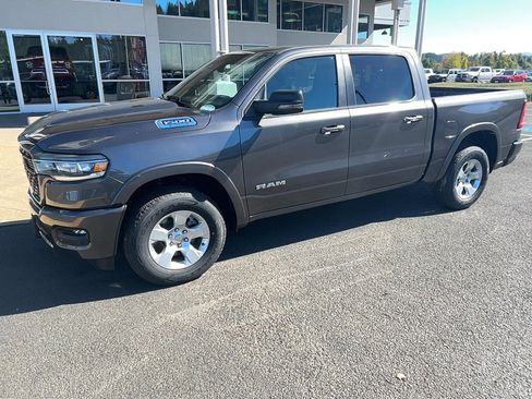 New 2025 RAM 1500 Big Horn image 2