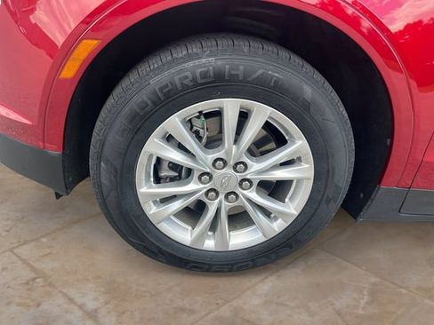 Used 2021 Cadillac XT5 Luxury FWD image 14