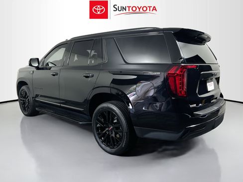 Used 2023 GMC Yukon SLT w/ SLT Luxury Package image 6