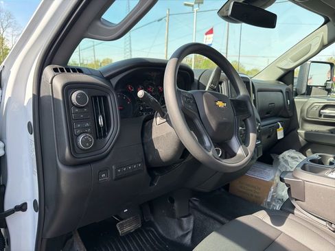 New 2026 Chevrolet Silverado 3500 W/T w/ WT Convenience Package AWD/4WD image 12
