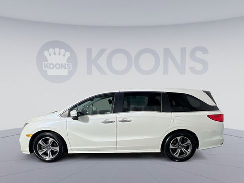 Used 2018 Honda Odyssey Touring image 2