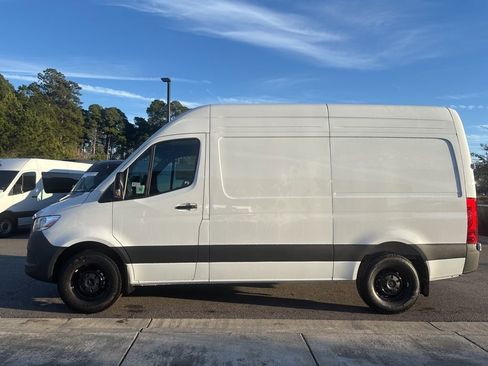 New 2026 Mercedes-Benz Sprinter 144 Cargo image 6
