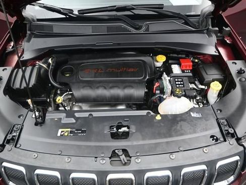 Used 2022 Jeep Compass Latitude w/ Convenience Group FWD image 18