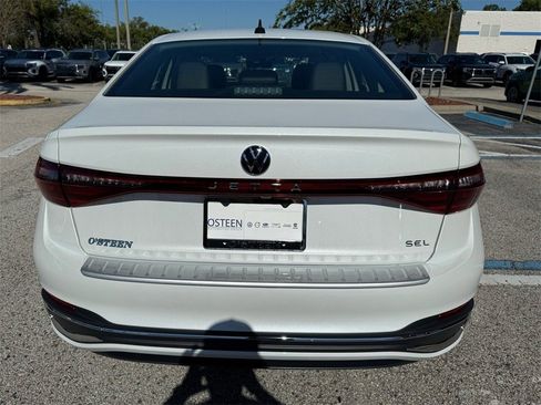 New 2026 Volkswagen Jetta SEL image 12