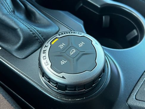 Used 2021 Ford Bronco Outer Banks image 24