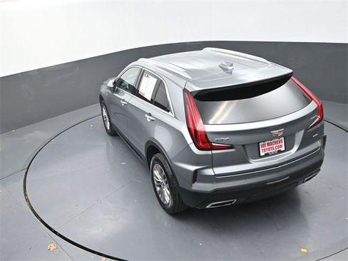 Used 2024 Cadillac XT4 Premium Luxury image 23