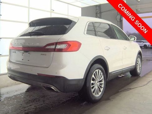 Used 2017 Lincoln MKX Select w/ Select Plus Package image 2