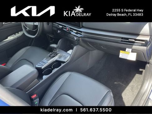 New 2026 Kia Sportage EX image 11