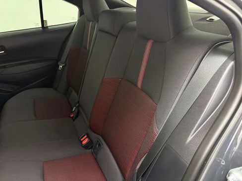 Used 2025 Toyota Corolla SE FWD image 35