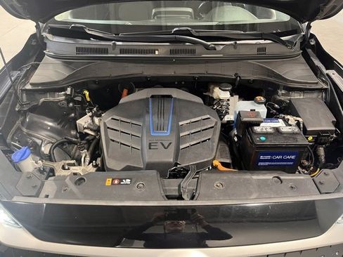 Used 2020 Hyundai Kona SEL image 9