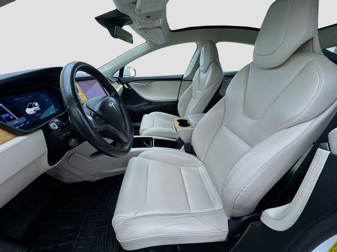 Used 2019 Tesla Model S AWD image 12