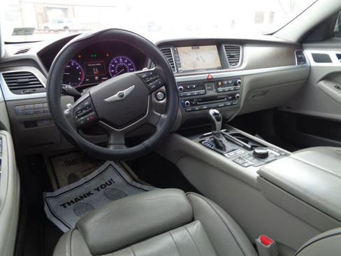 Used 2017 Genesis G80 3.8 w/ Option Group 03 image 12