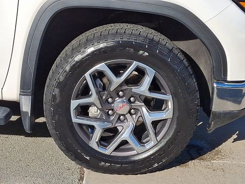 Used 2024 GMC Sierra 1500 SLT w/ SLT Premium Plus Package image 8