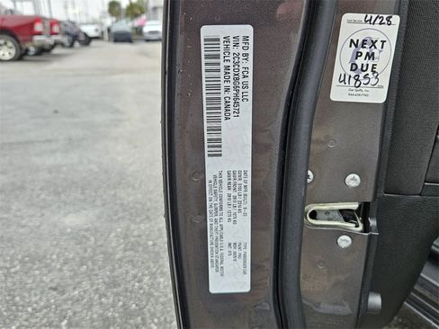 Used 2023 Dodge Charger SXT image 16