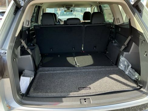 New 2026 Volkswagen Atlas SE image 14
