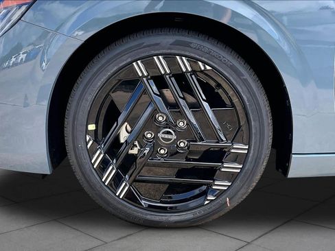 New 2026 Nissan Sentra SR w/ Floor Mat Package image 9