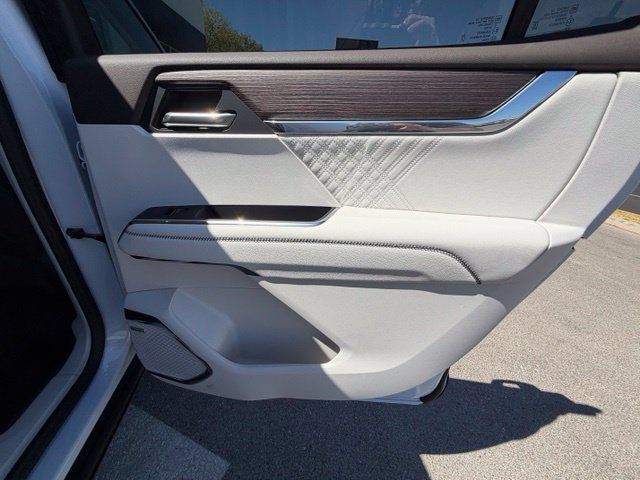 New 2027 GMC Acadia Denali w/ LPO, Floor Liner Package FWD image 16