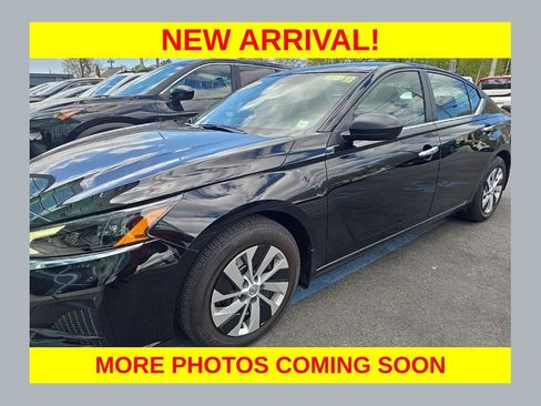 Used 2025 Nissan Altima 2.5 S image 1