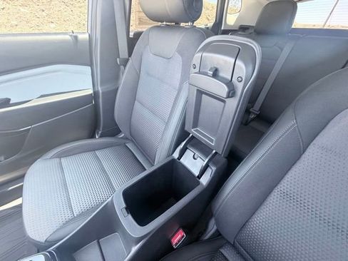 Used 2025 Chevrolet Trax LT w/ Driver Confidence Package FWD image 17