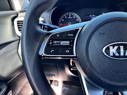 Used 2019 Kia Optima LX image 24