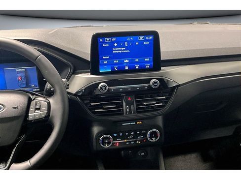New 2026 Ford Escape Active w/ Cold Weather Package AWD/4WD image 37