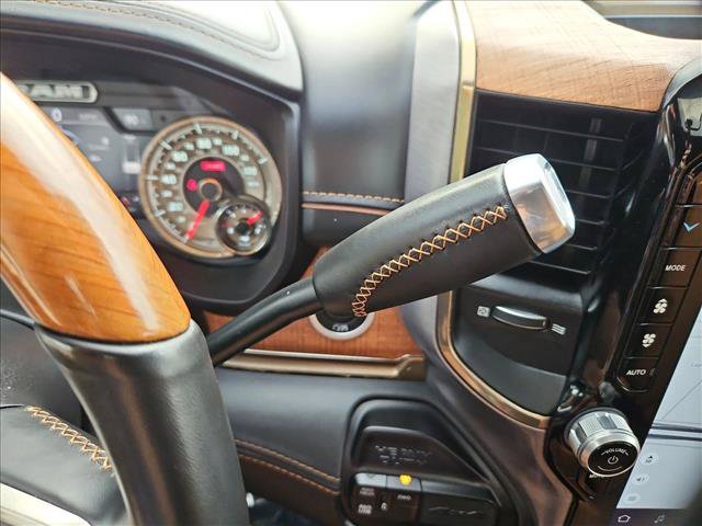 Used 2022 RAM 3500 Limited AWD/4WD image 13