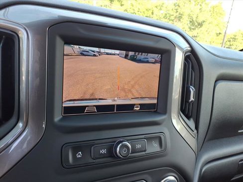 Used 2025 GMC Sierra 2500 Pro w/ 1SA Pro Safety Plus Package AWD/4WD image 20