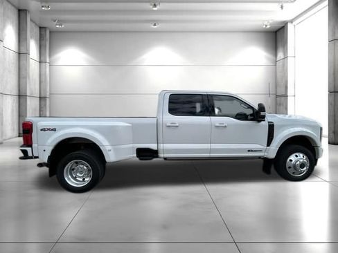 Used 2025 Ford F450 Platinum AWD/4WD image 9