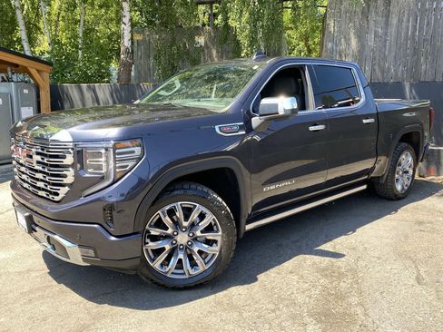Used 2023 GMC Sierra 1500 Denali w/ Denali Reserve Package AWD/4WD image 1