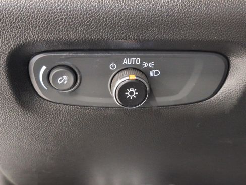 Certified 2023 Chevrolet Traverse RS w/ LPO, Floor Liner Package AWD/4WD image 10
