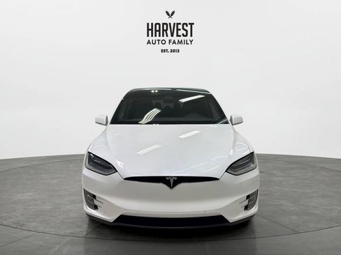 Used 2019 Tesla Model X 100D image 11