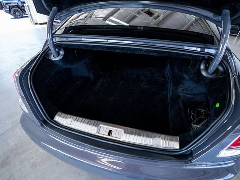 Used 2018 Rolls-Royce Wraith image 67
