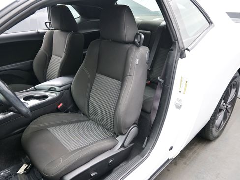 Used 2023 Dodge Challenger SXT w/ Blacktop Package image 11